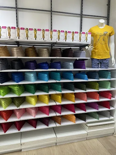 Twin Birds Brand Store